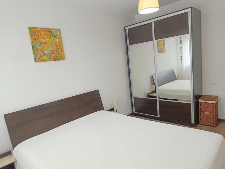 Apartament cu 2 camere semidecomandat, mobilat în Gara