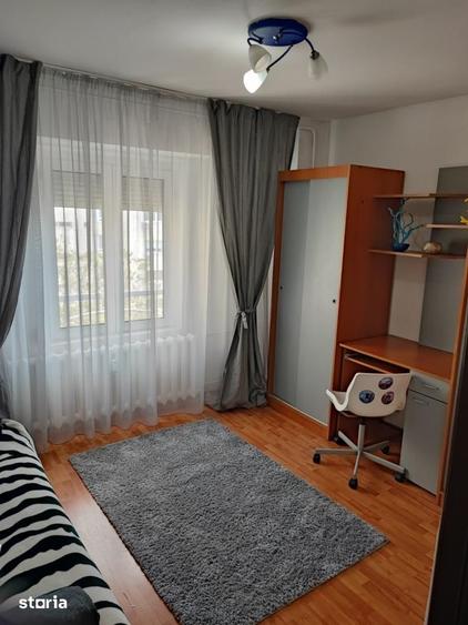 Apartament cu 3 camere decomandat în Iancului