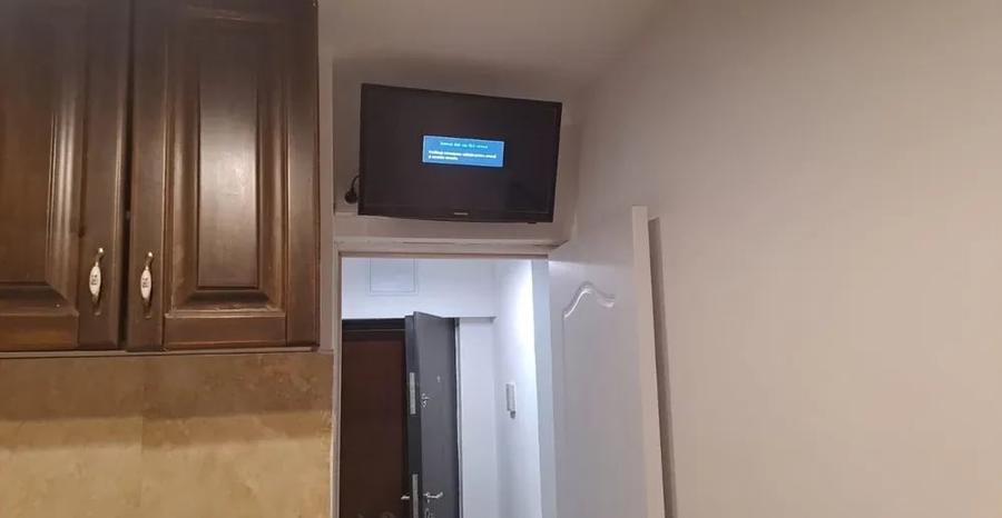 Apartament cu 2 camere decomandat, mobilat în Cantemir