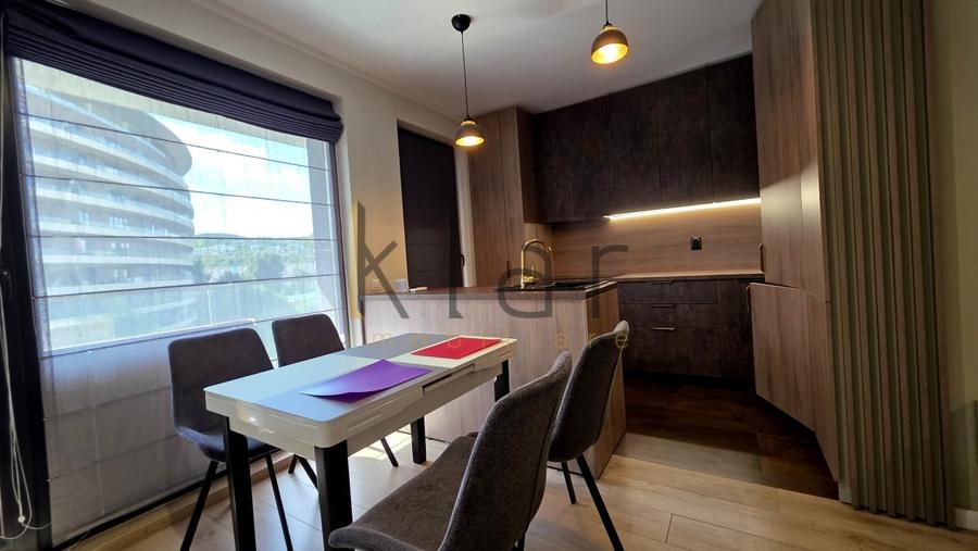Apartament cu 2 camere semidecomandat, mobilat în Plopilor