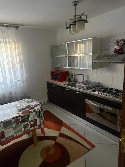 Casă cu 4 camere în Afumați