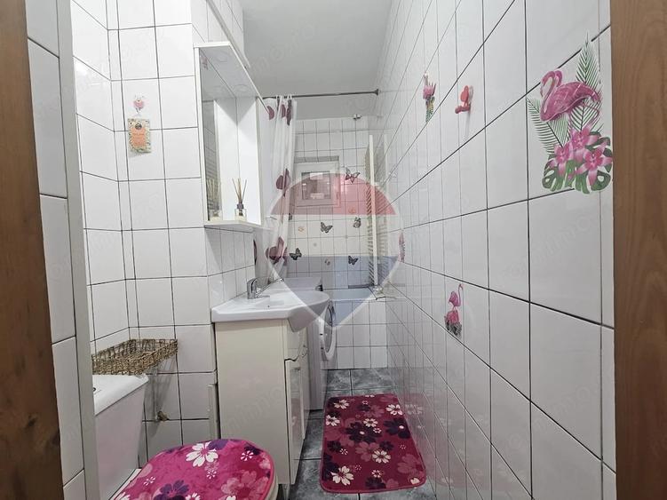 Apartament cu 2 camere nedecomandat în Central
