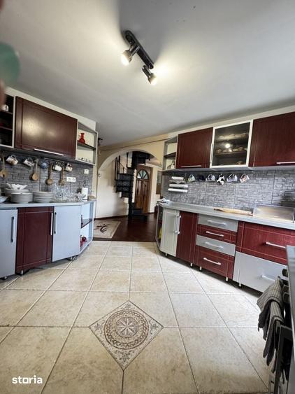 De Inchiriat! Apartament de 5 camere, 3 bai,terasa, garaj,Zona Zorilor - 11