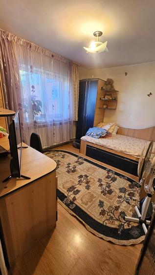 Apartament cu 2 camere în Micro 40