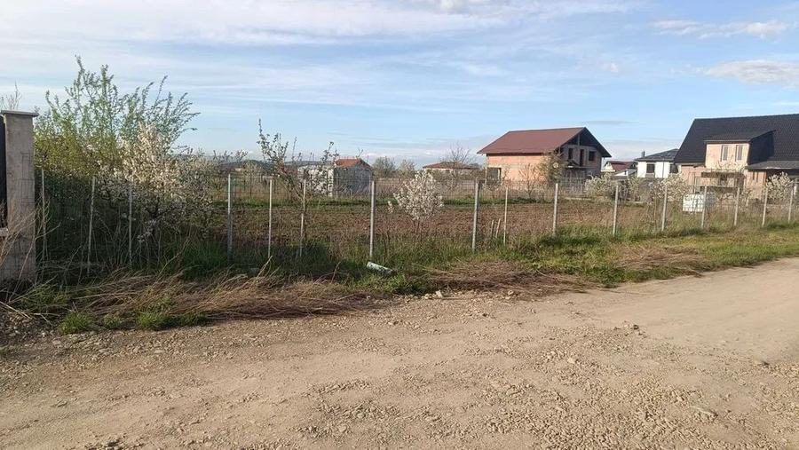 Teren de 891 mp, în Hărman