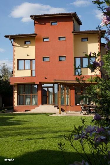 Casă cu 4 camere cu Teren 932 Mp în Cernica
