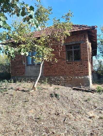 Casă cu 1 camere cu Teren 6700 Mp în Târnava