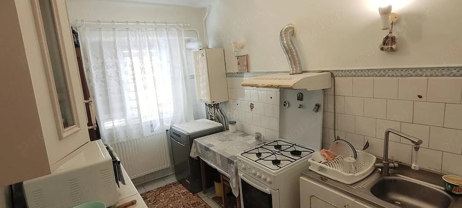 Apartament cu 2 camere decomandat în Est