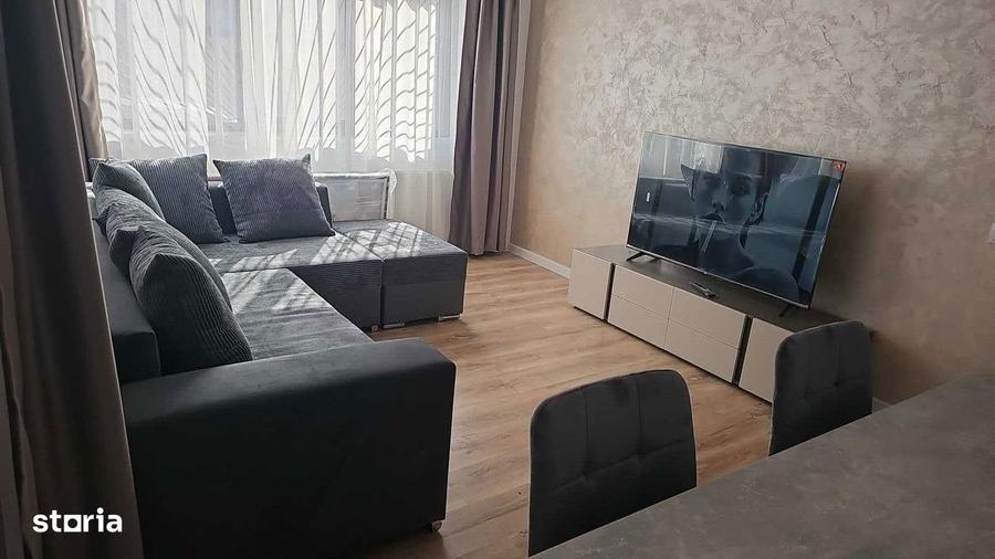 Apartament cu 3 camere, mobilat în Faleza Nord