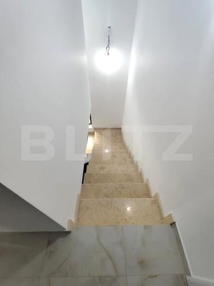Casă individuală cu 4 camere cu Teren 515 Mp în Rediu
