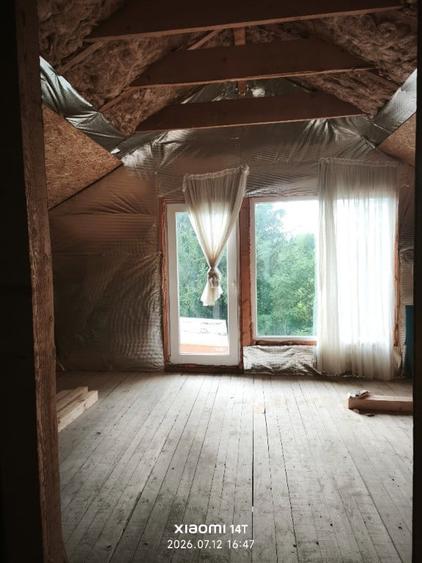 Casă cu 8 camere cu Teren 1498 Mp în Brebu
