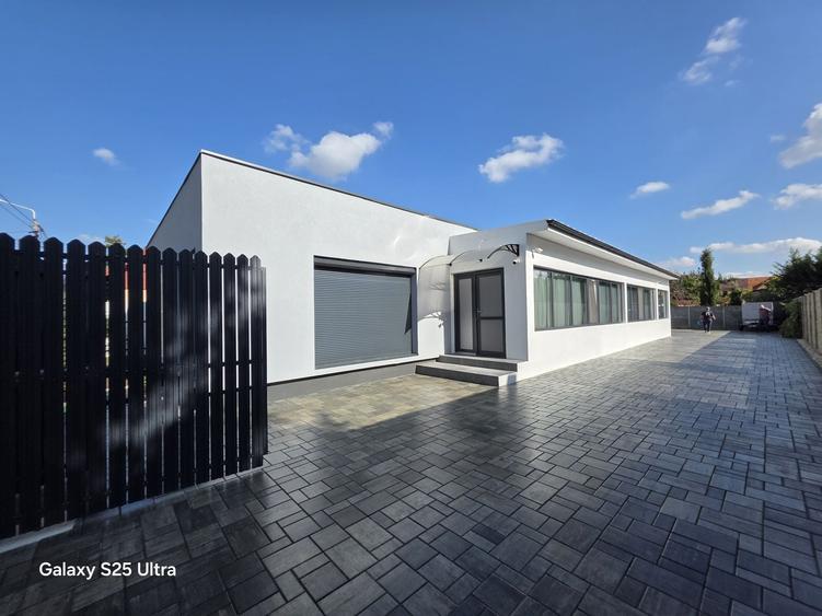 Casă cu 4 camere cu Teren 628 Mp în Lipovei