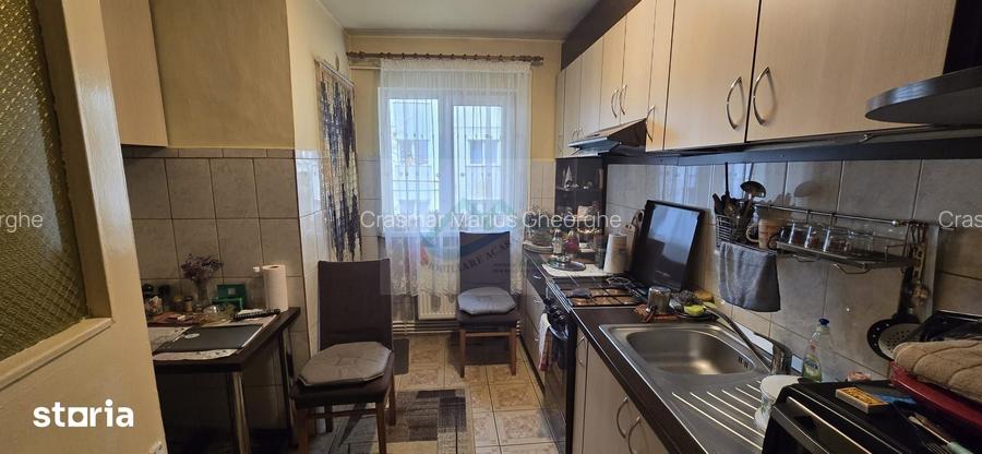 Apartament 2 camere de vanzare .