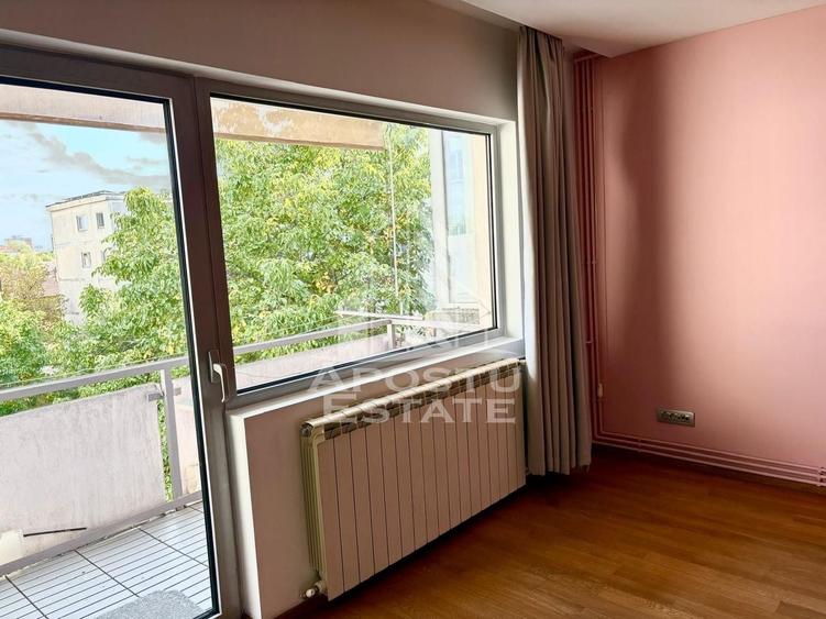 Apartament cu 2 camere decomandat, mobilat în Bucovina