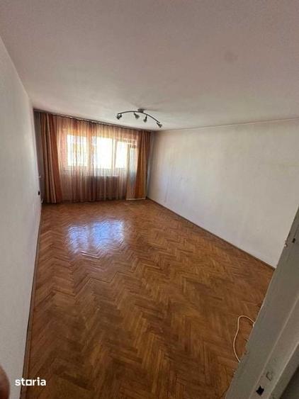 Apartament cu 2 camere decomandat în Confecții