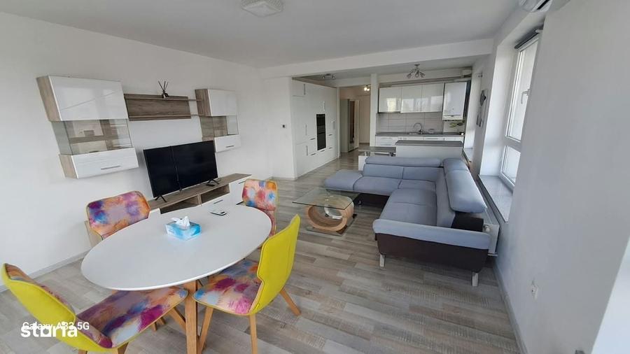 Apartament cu 3 camere în Central