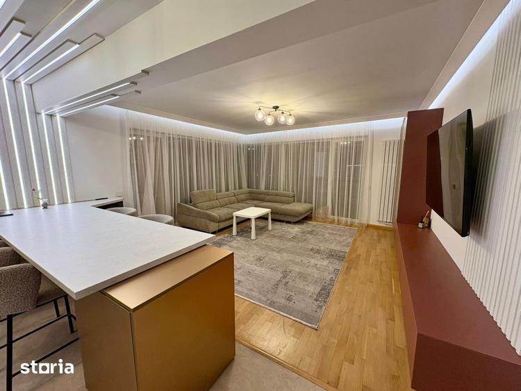 Apartament cu 4 camere semidecomandat, mobilat în Bună Ziua