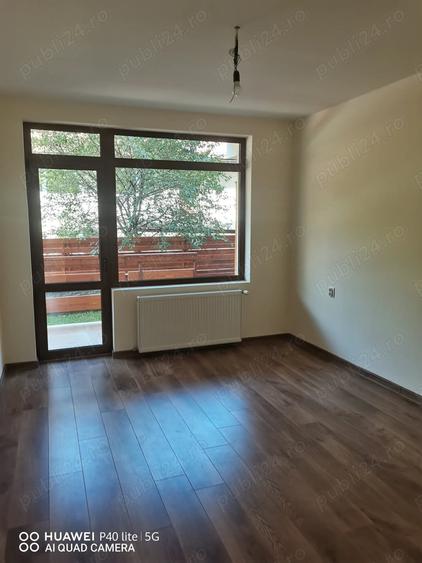 Apartament cu 3 camere decomandat în Bușteni