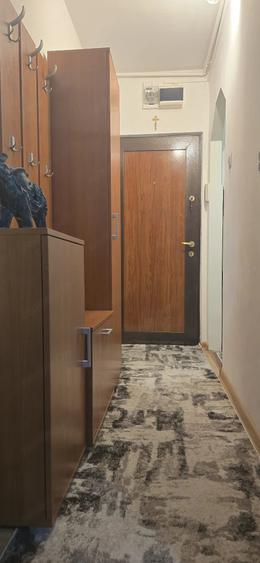 Apartament cu 2 camere nedecomandat în Central