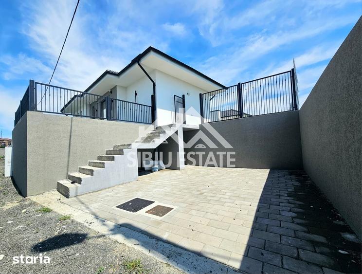Casă cu 4 camere cu Teren 310 Mp în Chirpăr