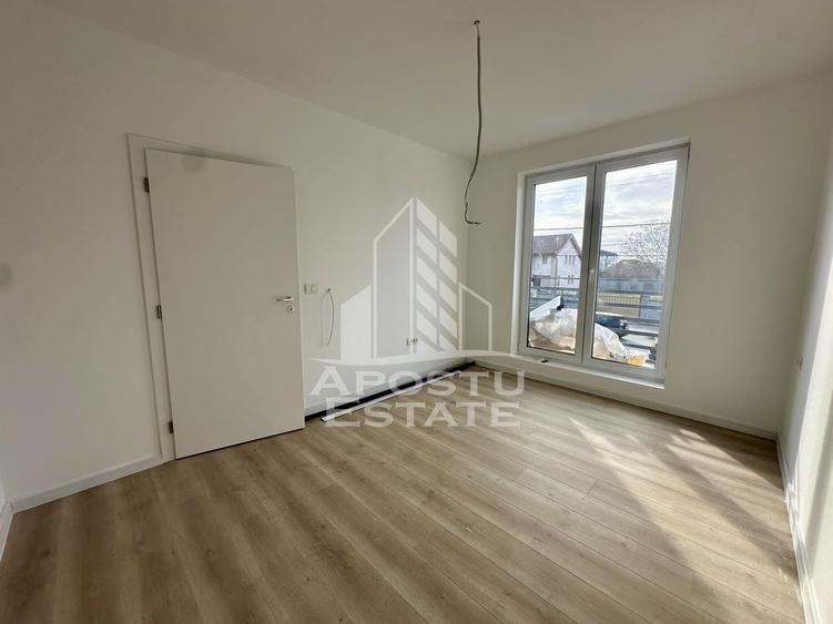Duplex cu 4 camere cu Canalizare în Chișoda