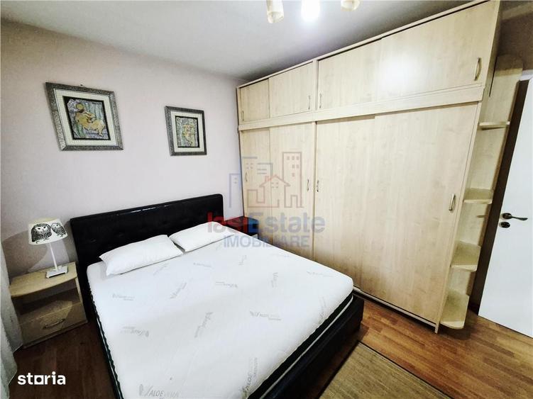 Apartament cu 3 camere în Podu Roș