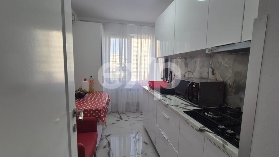Apartament cu 3 camere decomandat, mobilat în Central
