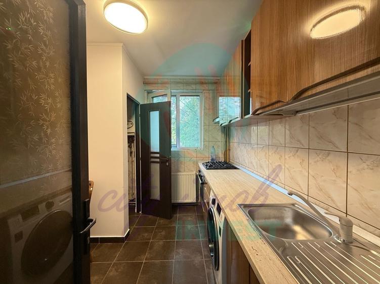 Apartament cu 3 camere decomandat în Theodor Pallady