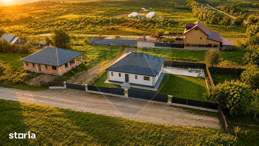 Casă cu 4 camere cu Teren 475 Mp în Bârnova