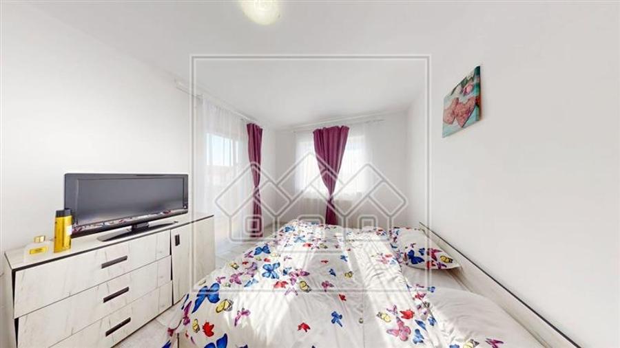 Apartament cu 3 camere nedecomandat în Arhitecților - Calea Cisnădiei