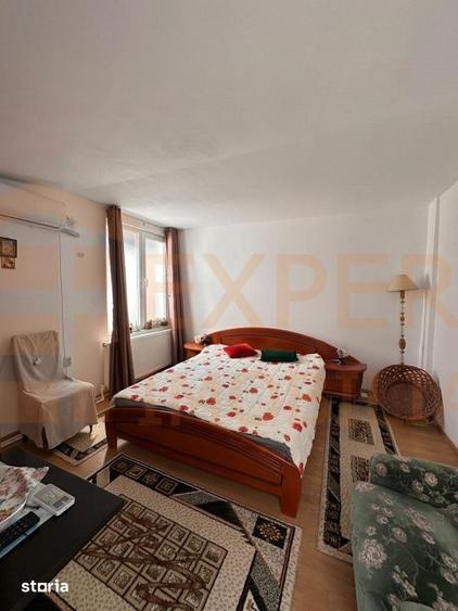 Casă cu 5 camere cu Teren 89 Mp în Tomis II