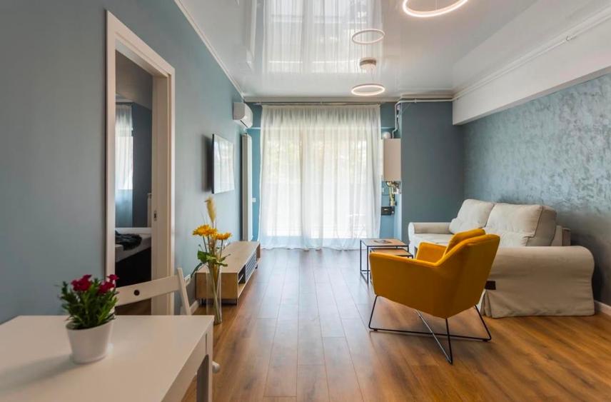 De Închiriat – Apartament 2 Camere  Mamaia – Zona Rex | TERMEN LUNG - 1