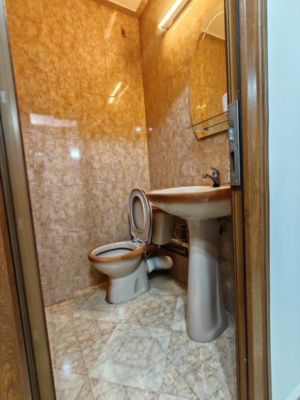 Apartament cu 3 camere decomandat, mobilat în Rahova