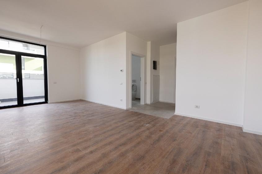 Apartament cu 2 camere decomandat în Torontalului