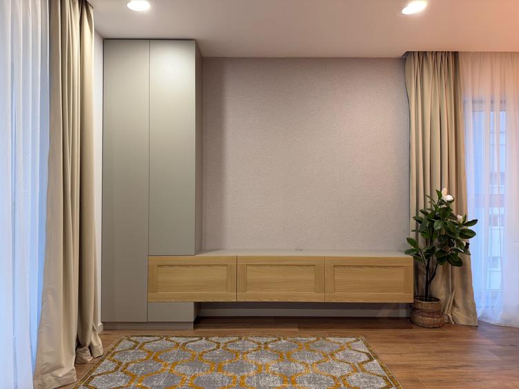 Apartament cu 3 camere decomandat în Colentina