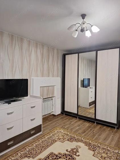 Garsonieră decomandată în Domenii