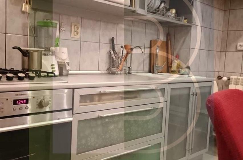 Apartament cu 2 camere decomandat, mobilat în Unirii
