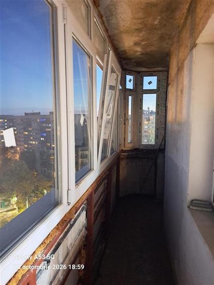 Apartament cu 3 camere decomandat în Basarabia