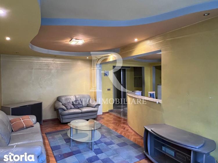 Apartament cu 3 camere decomandat în Rogerius