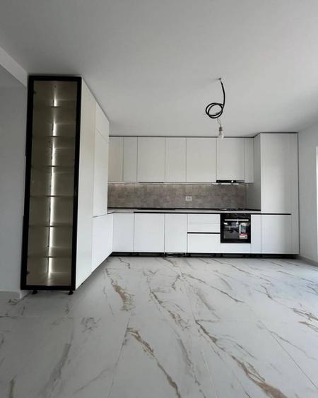 Casă cu 3 camere în Exterior Vest