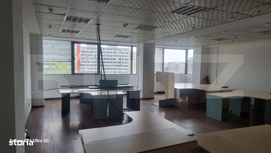 Spațiu comercial, de 1,600 mp, în Central