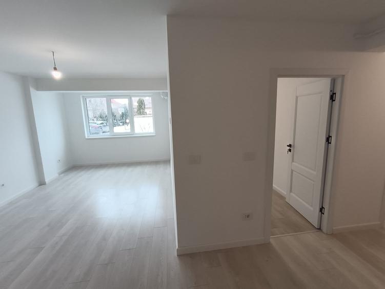 Apartament cu 2 camere decomandat în Păcurari