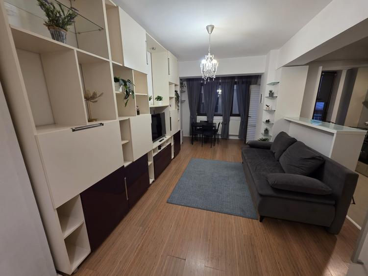 Apartament cu 2 camere semidecomandat, mobilat în Bucureștii Noi