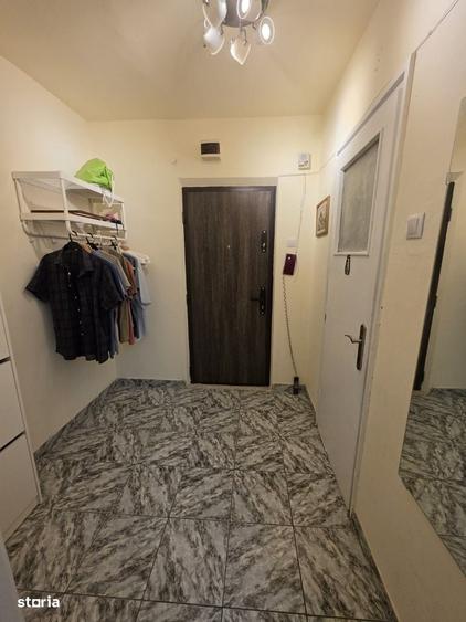 Apartament cu 2 camere semidecomandat în Mihai Bravu