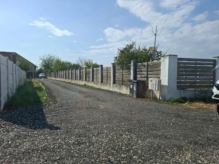 Teren de 600 mp, în Slătioara