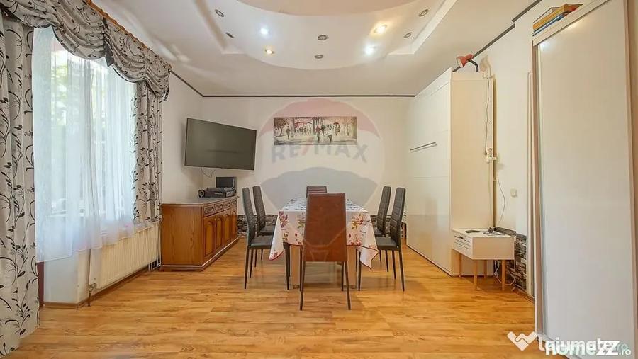 Casă cu 5 camere cu Teren 789 Mp în Central