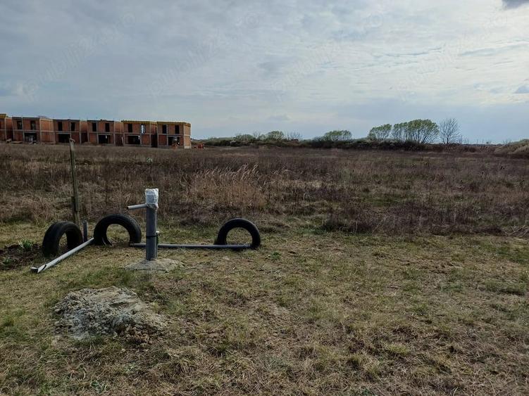 Teren de 1000 mp, în Moșnița Nouă