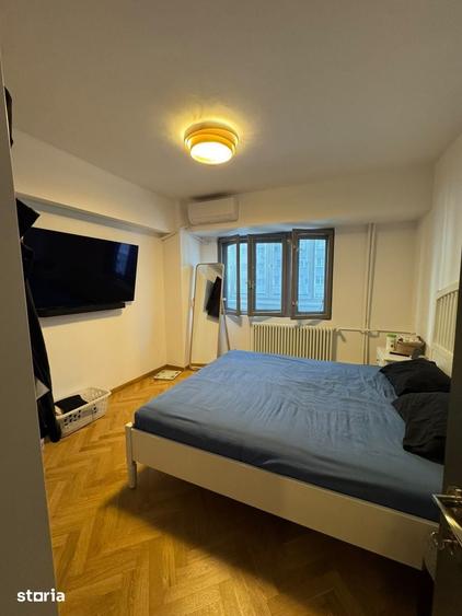 Apartament cu 3 camere semidecomandat în Grivița