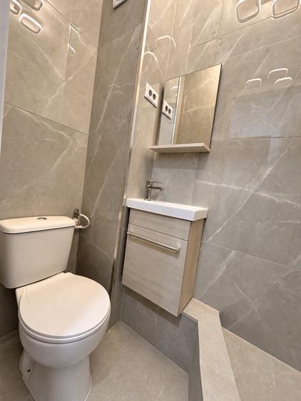 Apartament cu 3 camere în Gorjului