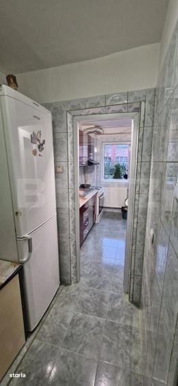 Apartament cu 3 camere semidecomandat în Central